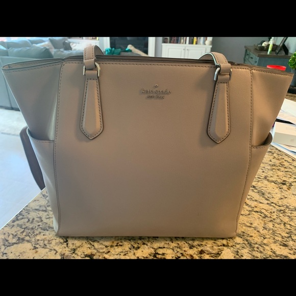 Grey leather Kate Spade purse - Picture 1 of 4